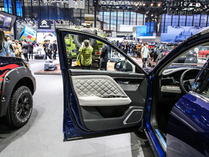 2020260T 48Vp Ԅ {λ܇T