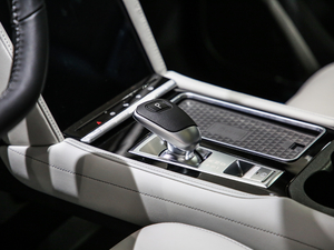 2020260T 48Vp Ԅ п؅^