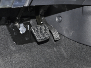 20201.6L XL CVT  п؅^