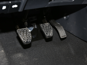 20201.6L Entry ք п؅^