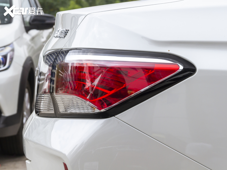 2020���D60EV �˜��m�����а� 