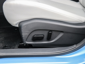 2021PLUS 1.6L CVTI {{