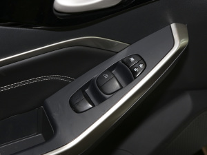 2021PLUS 1.6L CVTI {܇ƅ^	