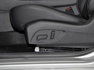 2021PLUS 1.6L CVTI {{