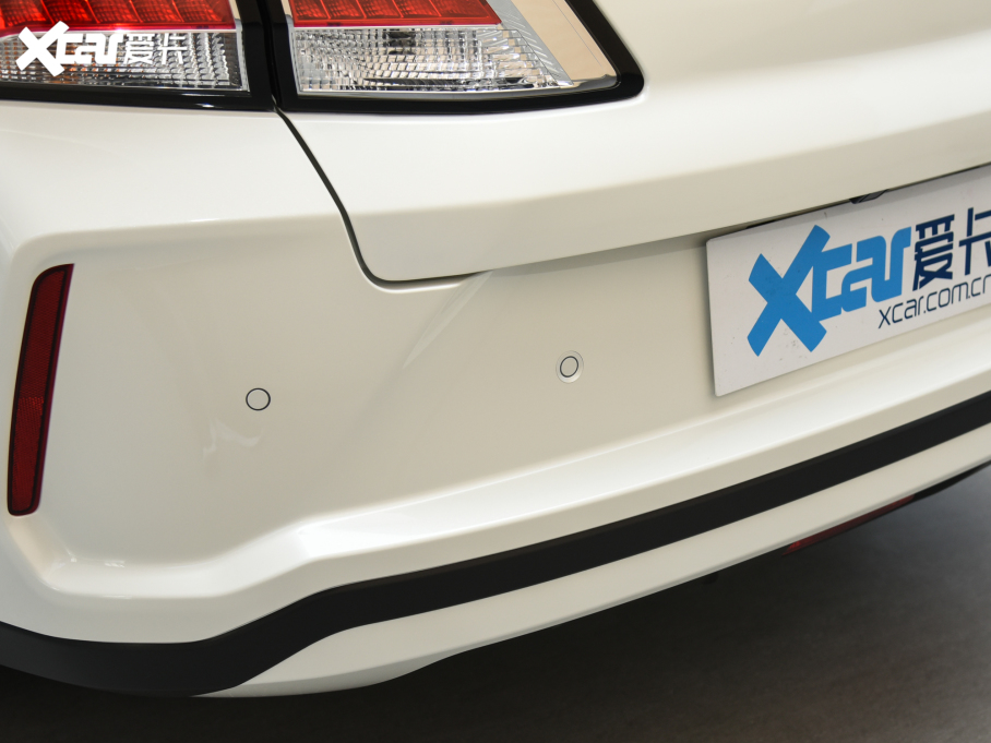 2022���D60EV ��(bi��o)��(zh��n)�m(x��)�����а�