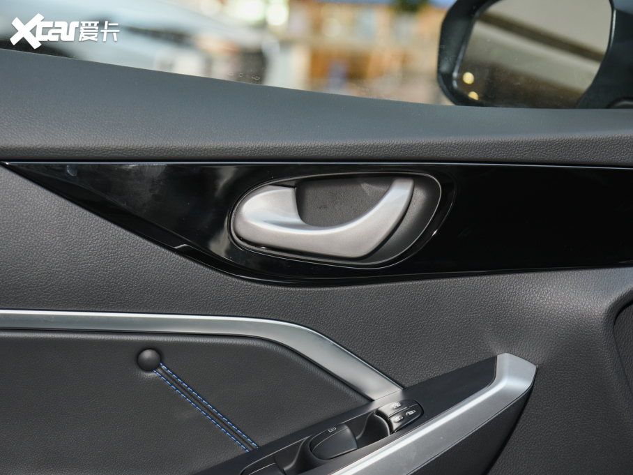 2022���D60EV �˜��m�����а�