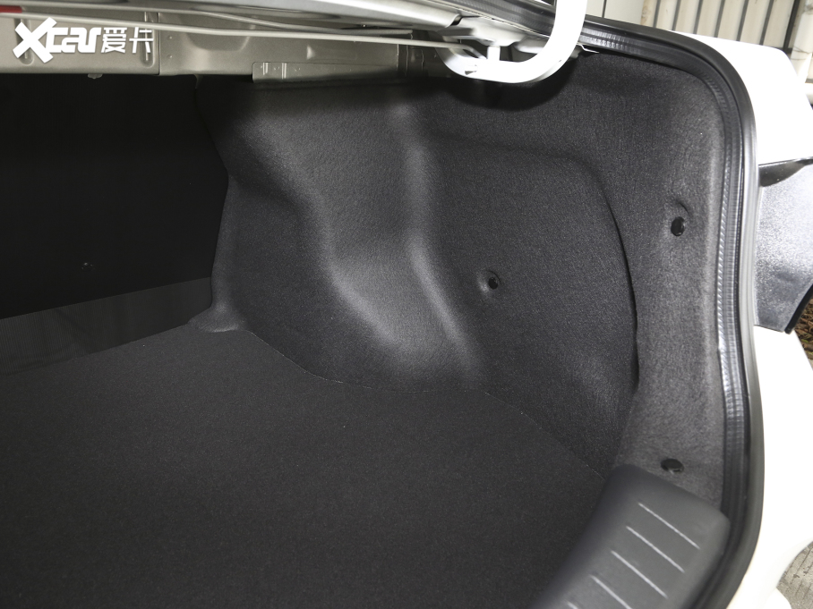 2022���D60EV �Q늰�