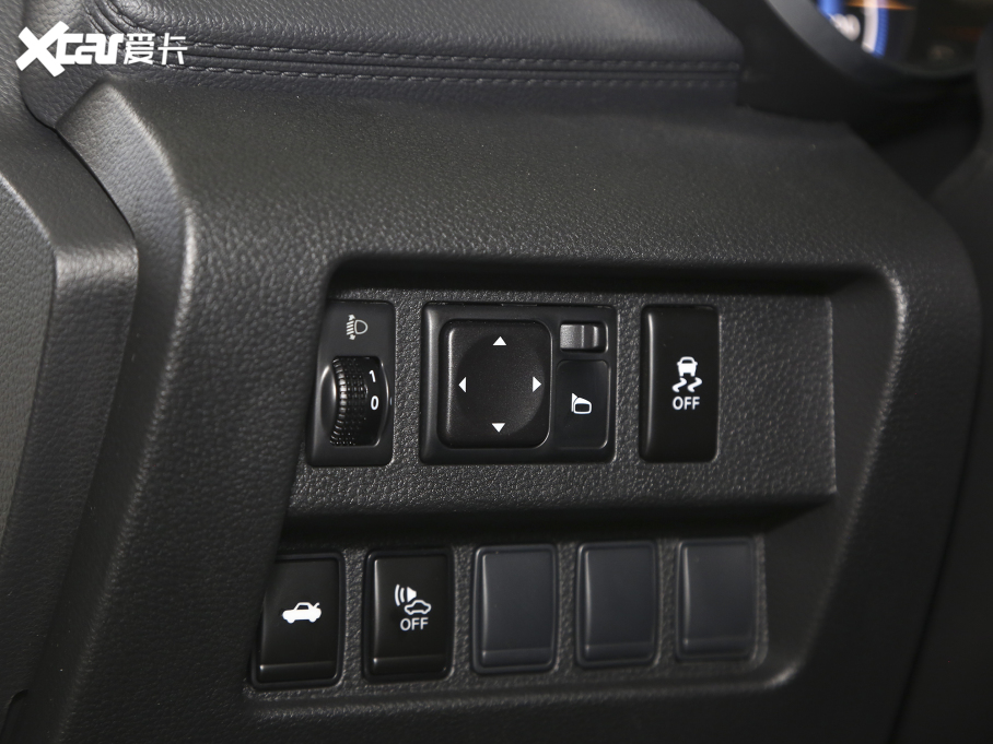 2022���D60EV �Q늰�