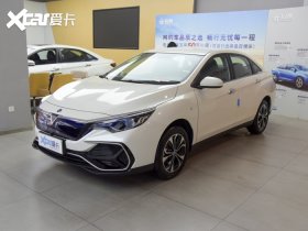 2022���D60EV 