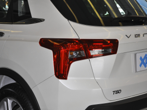 2022款1.6L CVT智行版 尾灯