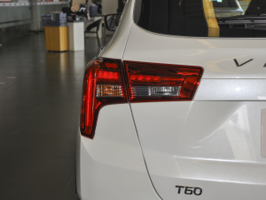 2022��1.6L CVT���а� �������^