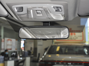 2022��1.6L CVT���а� ܇�Ⱥ�ҕ�R