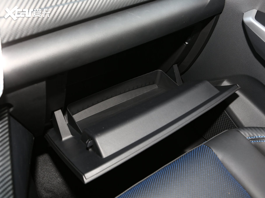 2023���D60EV PLUS ���а�RJ��