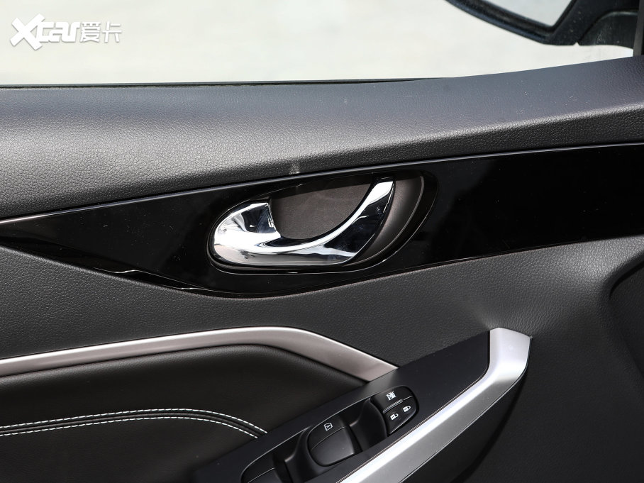 2023���D60EV PLUS ���а�RJ��