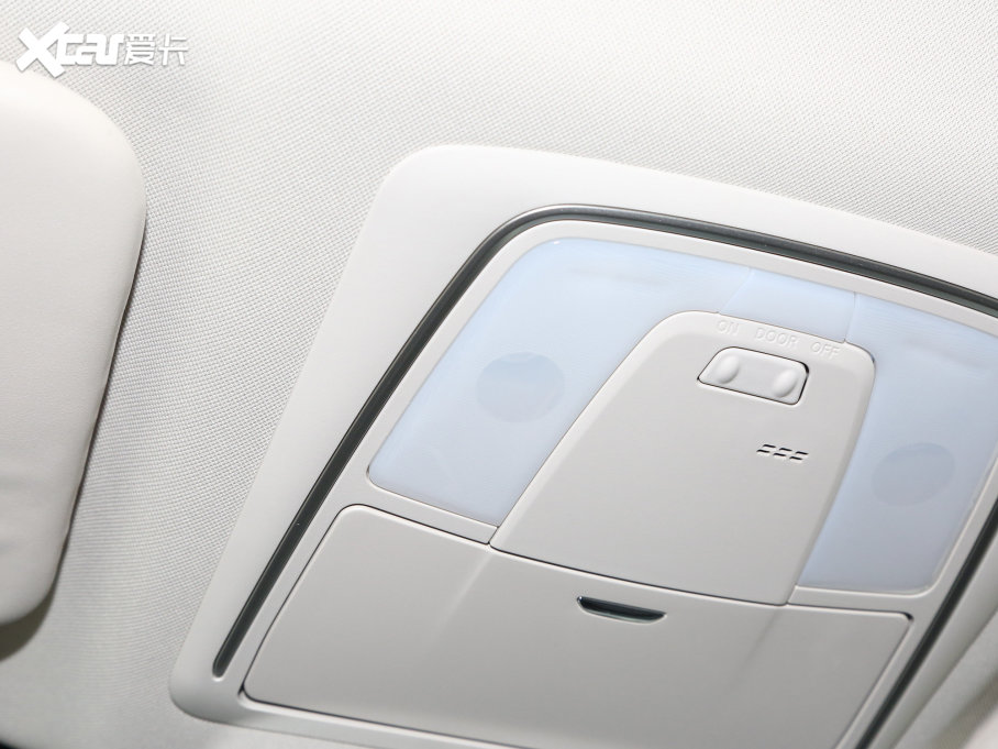 2023���D60EV PLUS ���m��SI��