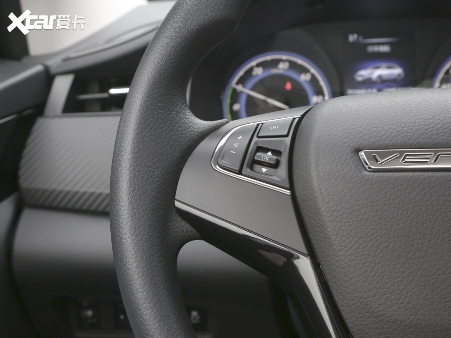 2023���D60EV PLUS ���m��SI��