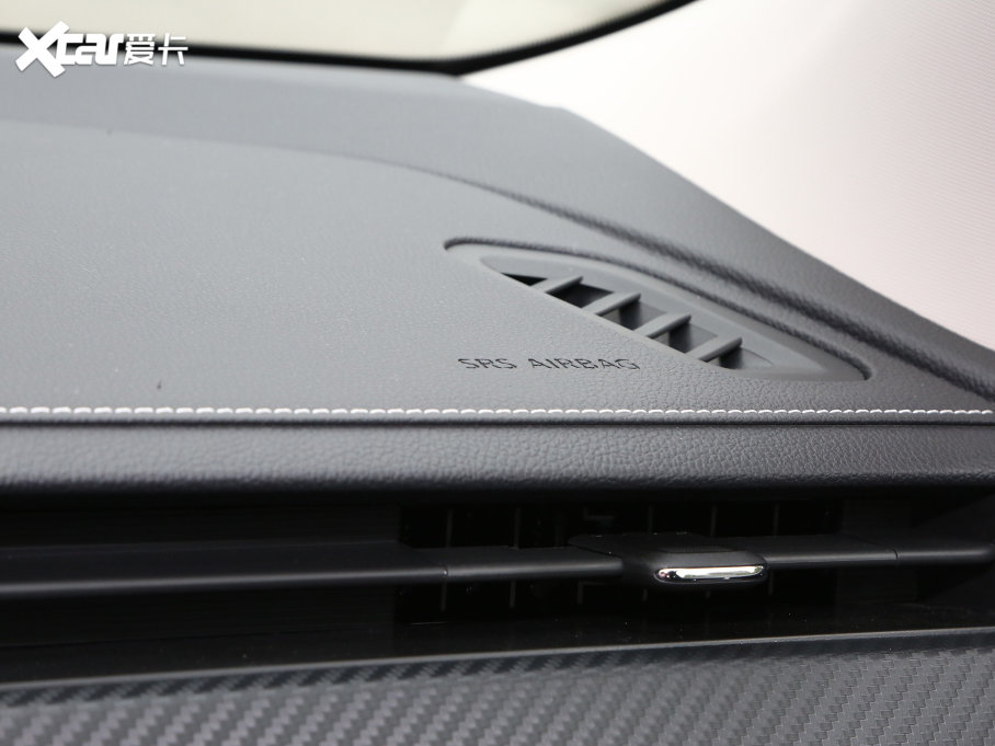 2023���D60EV PLUS ���m��SI��