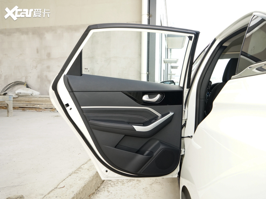 2023���D60EV PLUS ���m��CI��