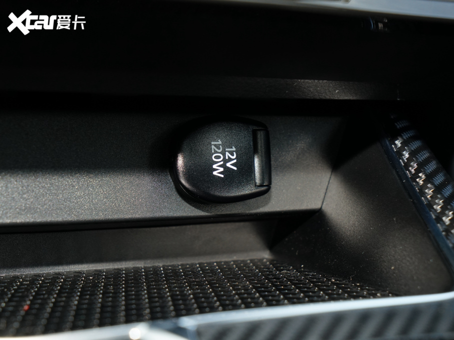 2023���D60EV PLUS ���m��CI��