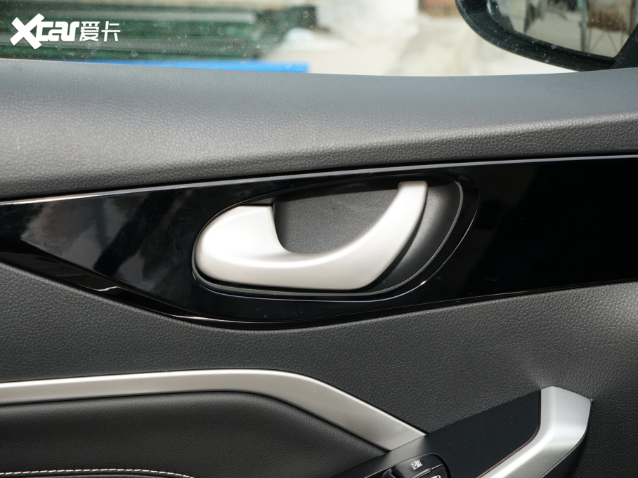 2023���D60EV PLUS ���m��CI��