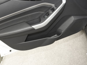 2023��PLUS ���m��RJ�� ǰ�T������g