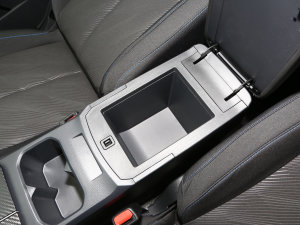 2023��PLUS ���m��RJ�� ���g����