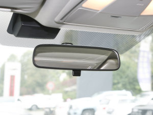 2023��PLUS ���m��SI�� ܇�Ⱥ�ҕ�R