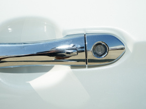 2023��PLUS ���m��CI�� �������^