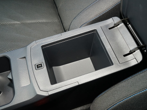 2023��PLUS ���m��CI�� ���g����