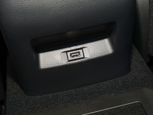 2023��PLUS ���m��CI�� �п؅^