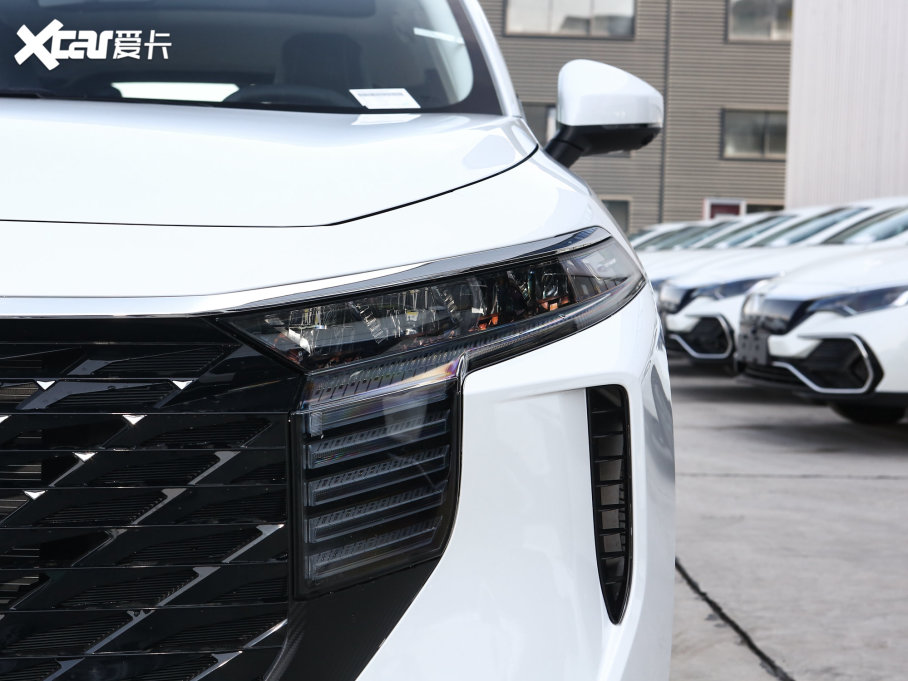 2023V 260T ۶ Pro