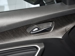 2023260T R Pro п؅^(q)