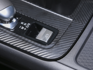 2023260T ǰ Pro v܇Ƅ