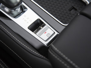 2023款260T 星享事成版 Pro 驻车制动器
