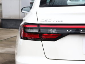 2023PLUS 1.6L XE CVTI ^