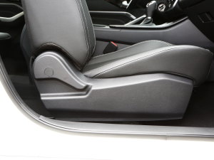 2023PLUS 1.6L XE CVTI(lng) g