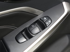 2023PLUS 1.6L XE CVTI п؅^