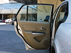 2012款1.6L 手动尊贵版 左后车门