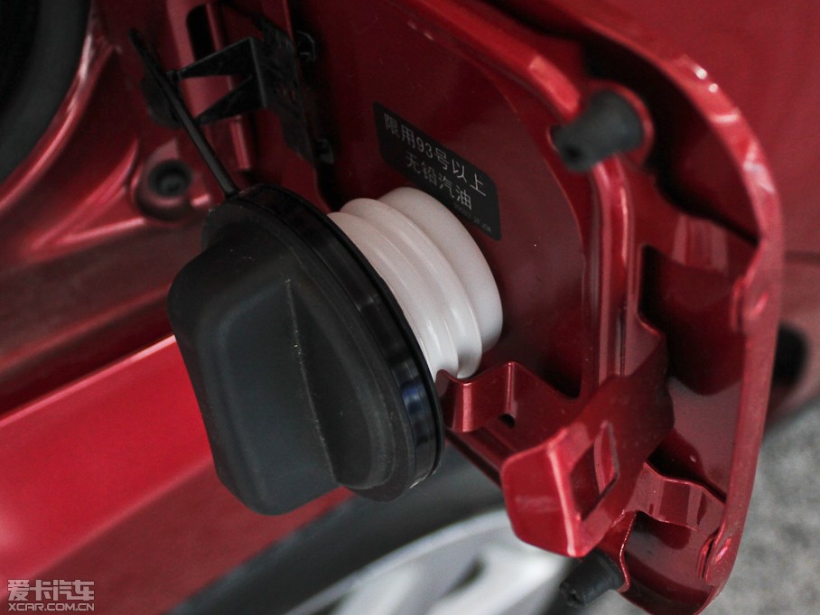 2012���R50 1.6L �ք�(d��ng)���F��