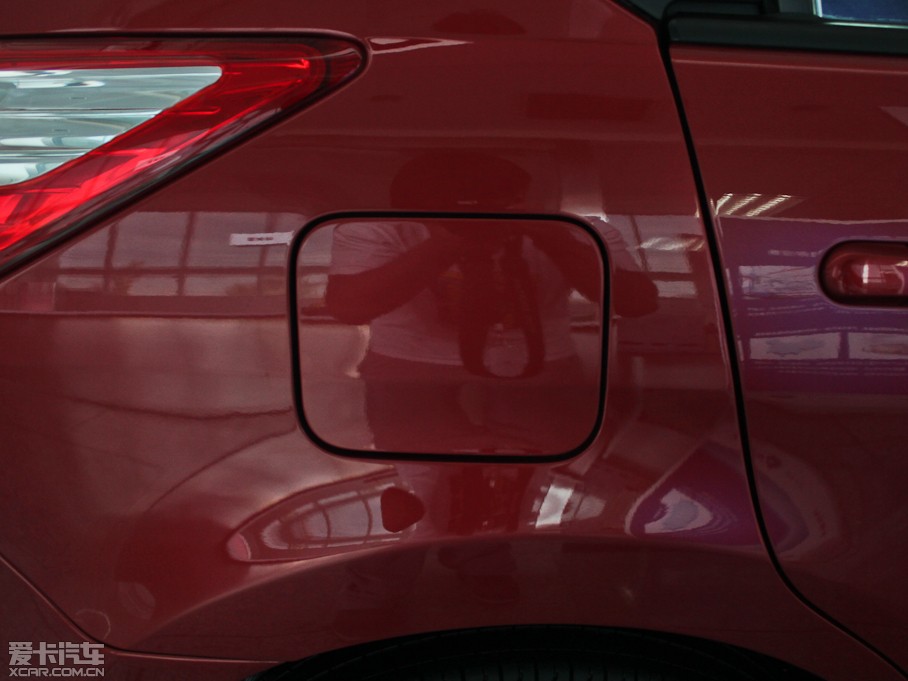 2012���R50 1.6L �ք�(d��ng)���F��