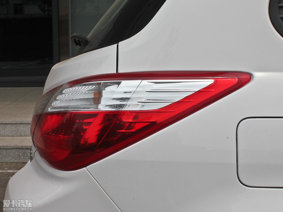 2013���R50 1.6L �ԄӺ��A��