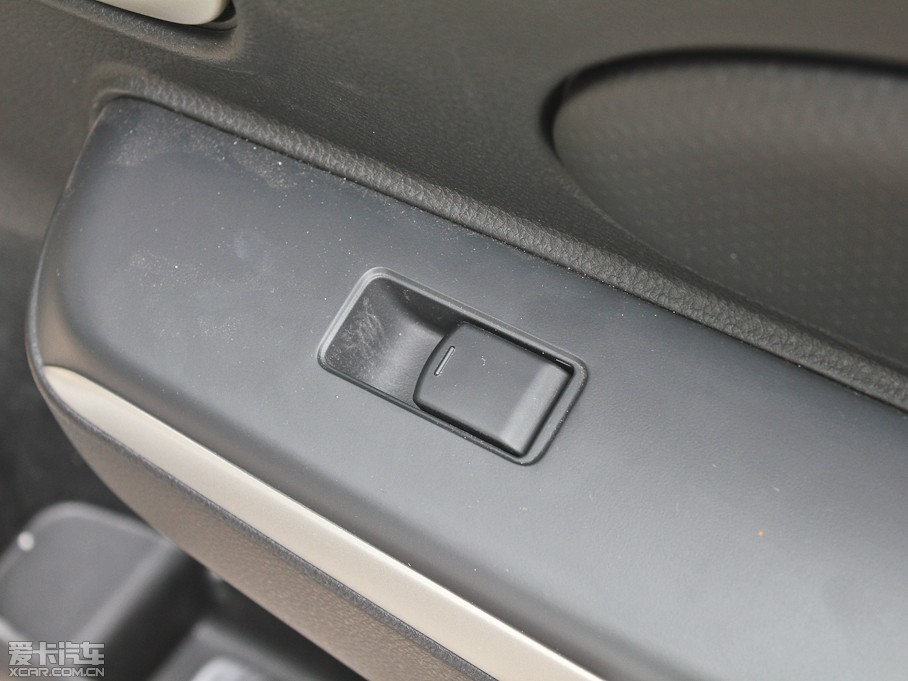 2013R50 1.6L Ԅ(dng)A