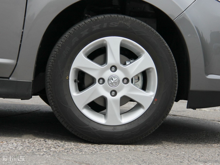 2013���D50 1.6L �քӺ��A��