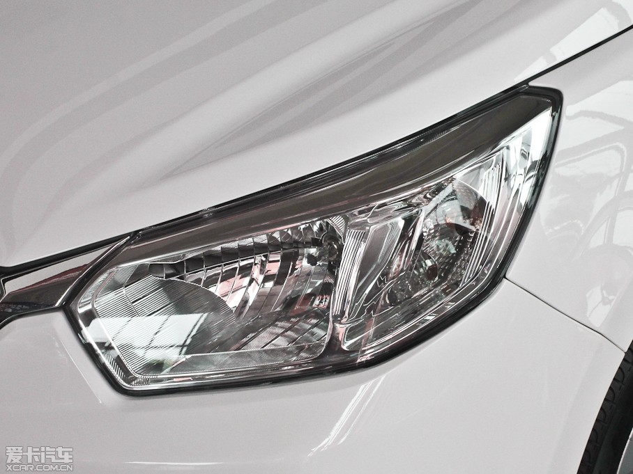 2013D50 1.6L ԄӺA