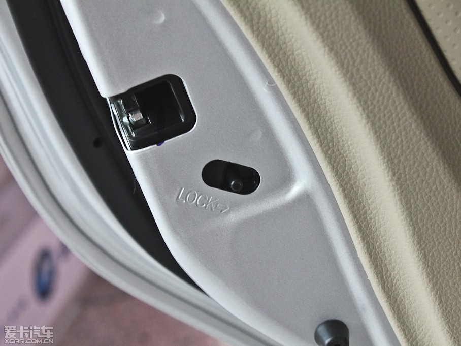 2013D50 1.6L ԄӺA