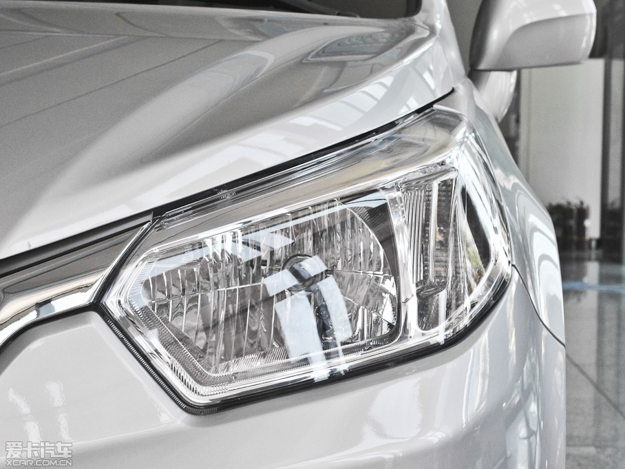 2013D50 1.6L Ԅ(dng)r(sh)а