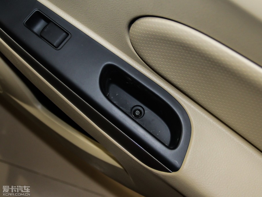 2013D50 1.6L քӱ 