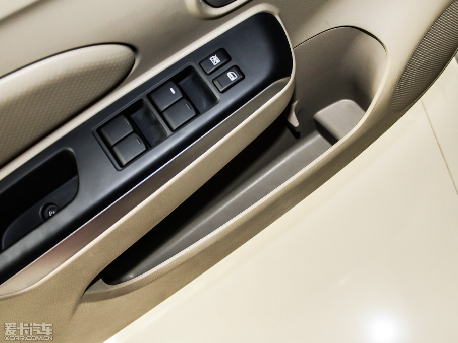 2013D50 1.6L քӱ 