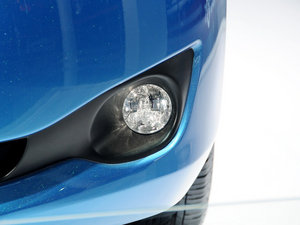 2013款基本型 细节外观