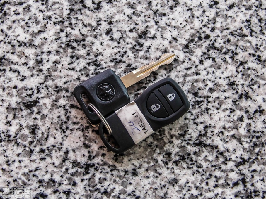 2014���R50X 1.6L �ԄӰ�